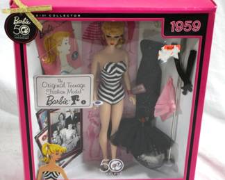 7839 - Barbie 50th Anniversary Doll - New in Box
