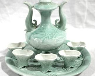 7313 - Oriental Tea Set - 7 pieces 6 x 7.5
