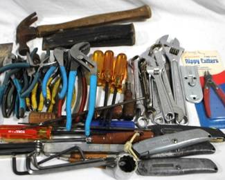 7511 - Lot of Assorted Tools

