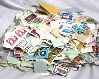 959 - Lot of Assorted Stamps
