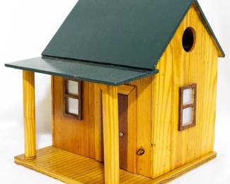 4165 - Wooden birdhouse, 11 x 9 x 11.5
