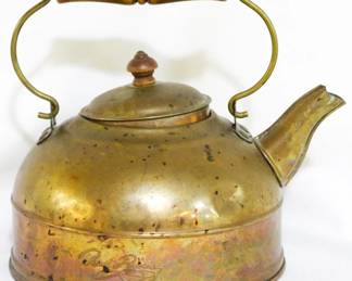 4202 - Vintage copper teapot, 5.5 x 6.5 Revere Ware

