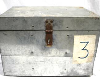 7819 - Metal Storage Box 18.5" x 12.85" x 12.5"
