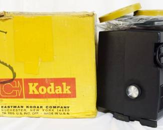 4089 - Kodak Instamatic M67 Projector w/ box
