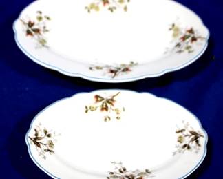 7357 - 2pc Serving Platter Set 10' x 7" and 13" x 9.5"
