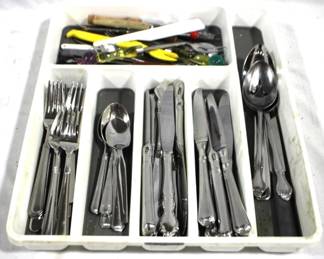 7554 - Tray of Assorted Silverware
