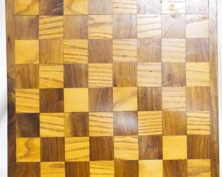 4159 - Inlaid wooden checkerboard, 4 x 18 x 18
