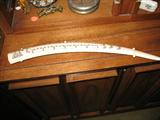 Ivory cribbage board-damaged/broken at one end
