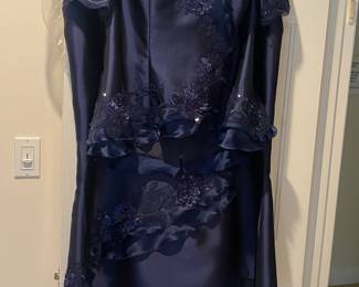 BEAUTIFUL DRESSY GOWNS ($$$$ RETAIL)