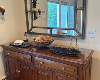 BEAUTIFUL CABINET CUSTOM CREATED AND HANDMADE BY ED MATTHEWS