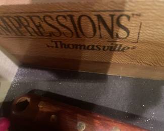 DINING ROOM SET "IMPRESSIONS" BY THOMASVILLE