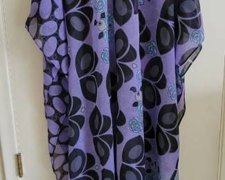 VINTAGE WOMENS CAFTAN