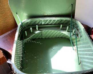 #34 green vintage sewing box by Harvey $30.00