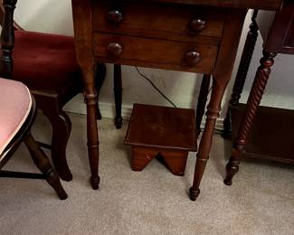  #30	2 drawer end table on legs w protective glass on top 20x22x28	 $150.00 			
		
