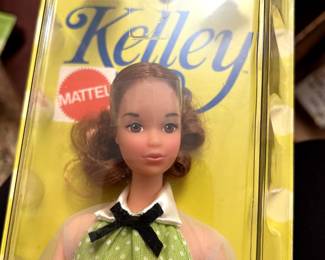 #232 1972 Kelley Quick Curl Barbie #4221 $50.00