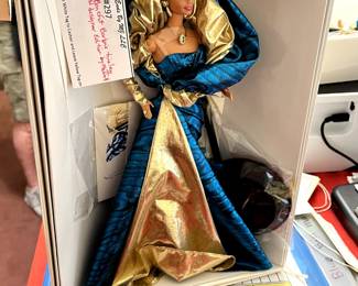 #297 doll Benefit Ball Barbie timeless and elegant 1st designer edition by Mattell sign $100.00
#298 doll Benefit Ball Barbie timeless and elegant 1st designer edition by Mattell sign $100.00