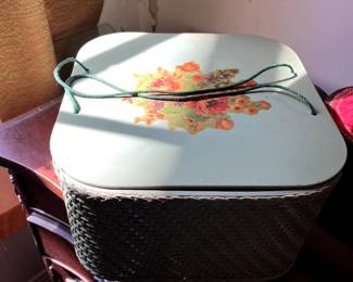 #34 green vintage sewing box by Harvey $30.00