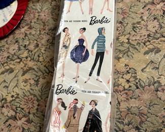 #200 1961 Vintage Bubble Cut Blond Barbie #850, rare pink lips NRFB $200.00