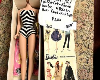 #202 1961 vintage Bubble Cut Blond Barbie #850 $200.00