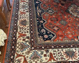Lot #50 - $1,800 - Dining Room Rug 10'x 14'. Handknotted wool