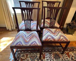 Lot #52 - $265 - 4 Dining side chairs. one has damaged splat