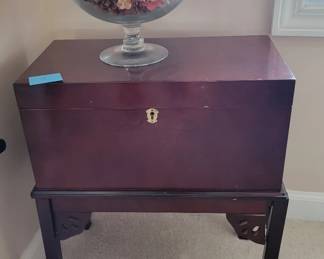 Box on stand, Asian inspired.