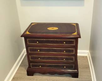 Small four drawer painted accents chest of drawers 23"w x 13.5"d x 21h - reduced to $50