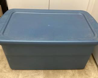 FTM211 Extra Large Sterilite Plastic Storage Bin