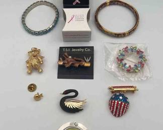 FTM107-Fantastic Lot Of Pins, Brooches, Bracelets And More
