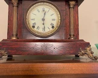 Seth Thomas antique mantle clock