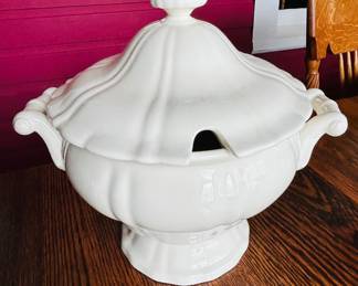 $40 ~ WHITE TUREEN, MADE IN GERMANY. EXCELLENT CONDITION. 12" w to handles, 8.5d, 12h. (To purchase or inquire about this item, please text 470.370.0348.)