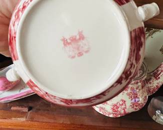$58 ~ LOT OF DINNERWARE, REDWARE, PLATTER (14"), 2 PLATES (7.5"), CREAM & SUGAR. VGUC. (To purchase or inquire about this item, please text 470.370.0348.)
