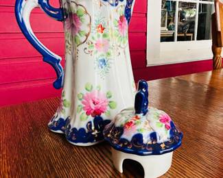 $40 ~BLUE FLORAL VICTORIAN COFFEE CHOCOLATE TEAPOT & 4 CUPS/SAUCERS. No markings. One cup has crack on interior as pictured.   (To purchase or inquire about this item, please text 470.370.0348.)