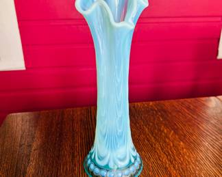 $40 ~ VTG NORTHWOOD ICE BLUE OPALESCENT PULLED/SWUNG GLASS VASE. See photo for minor chip on base, otherwise, EUC. Approximate measurements are 11" high. (To purchase or inquire about this item, please text 470.370.0348.)