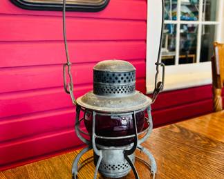 $95 ~ VTG  L&N RAILROAD LANTERN, N.Y., AMRSPEAR MFG CO OIL LAMP, Beautiful Condition, Age Considered. (To purchase or inquire about this item, please text 470.370.0348.)