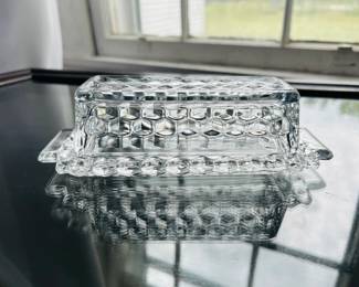 $18 ~ VTG FOSTORIA AMERICAN CLEAR GLASS COVERED BUTTER DISH, EUC. Approximate measurements are 7.5"l x 3"w x 2.5"h. (To purchase or inquire about this item, please text 470.370.0348.)