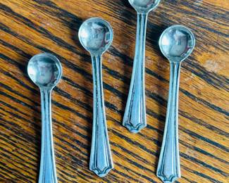 $40 ~ SET 4 STERLING SALT CELLAR SPOONS, EUC.  (To purchase or inquire about this item, please text 470.370.0348.)