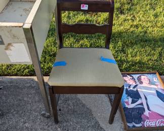 Sewing chair with flap seat that opens