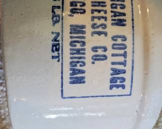 Cottage cheese crock