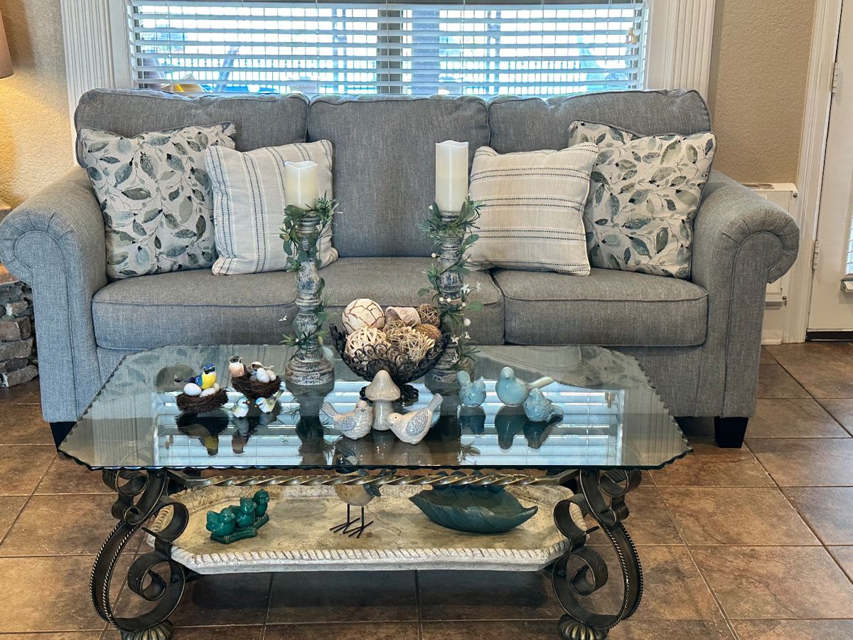 Windsor Estate Sale Carriage Dr., Tyler 75703 starts on 4/3/2024