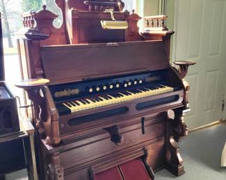 Mason & Hamlin Walnut Organ
