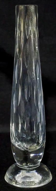 3836 - Waterford crystal 9" bud vase
