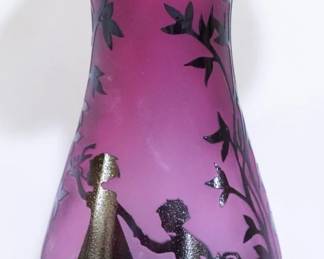 3808 - Signed Gibson Cameo art glass 7" vase artist signed Mindy Miller
