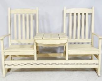7907 - Pennsylvania Amish patio bench with inset table 40.5 x 64 x 24

