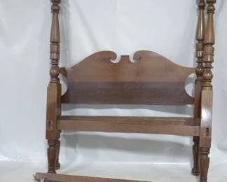 852 - Vintage acorn carved tall poster bed with rails 87 x 80 x 67
