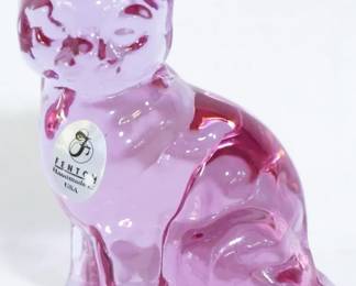 3811 - Fenton glass cat 4" figure
