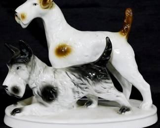 4010 - C S signed terrier dog figurine, 5.5"
