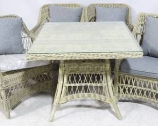 7913 - 5 Pc wicker patio dinette set 1 mismatched chair table with glass top 29 x 35.5 x 35.5
