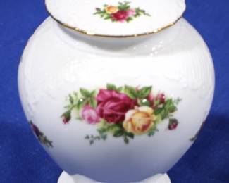 7768 - Royal Albert "Old Country Roses" Canister 8" Tall
