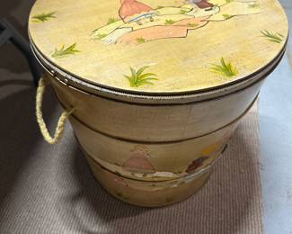 Vintage Tina/Cheesebox